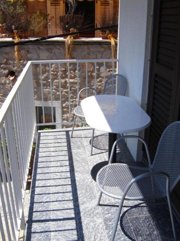 Apartment Zdravka Primosten Luaran gambar