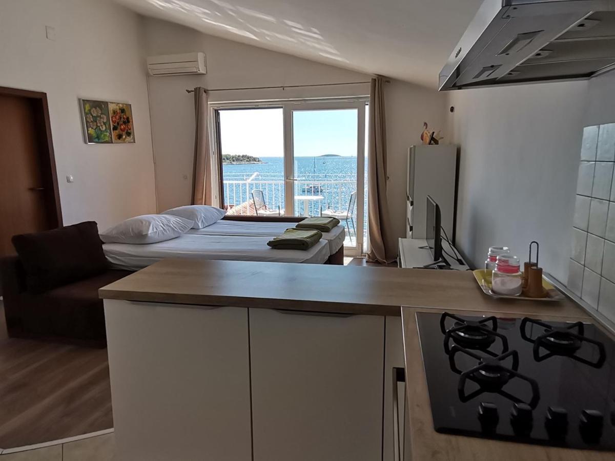 Apartment Zdravka Primosten Luaran gambar