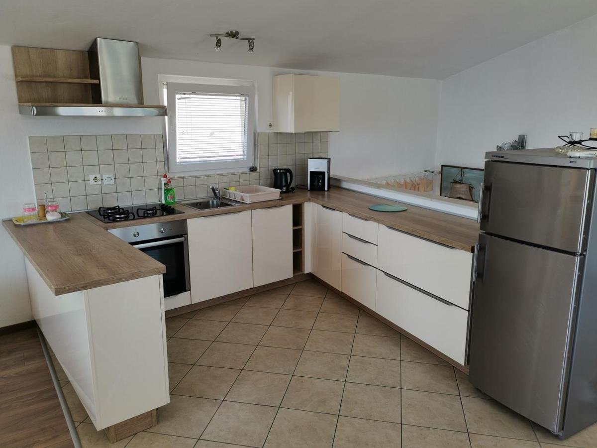 Apartment Zdravka Primosten Luaran gambar